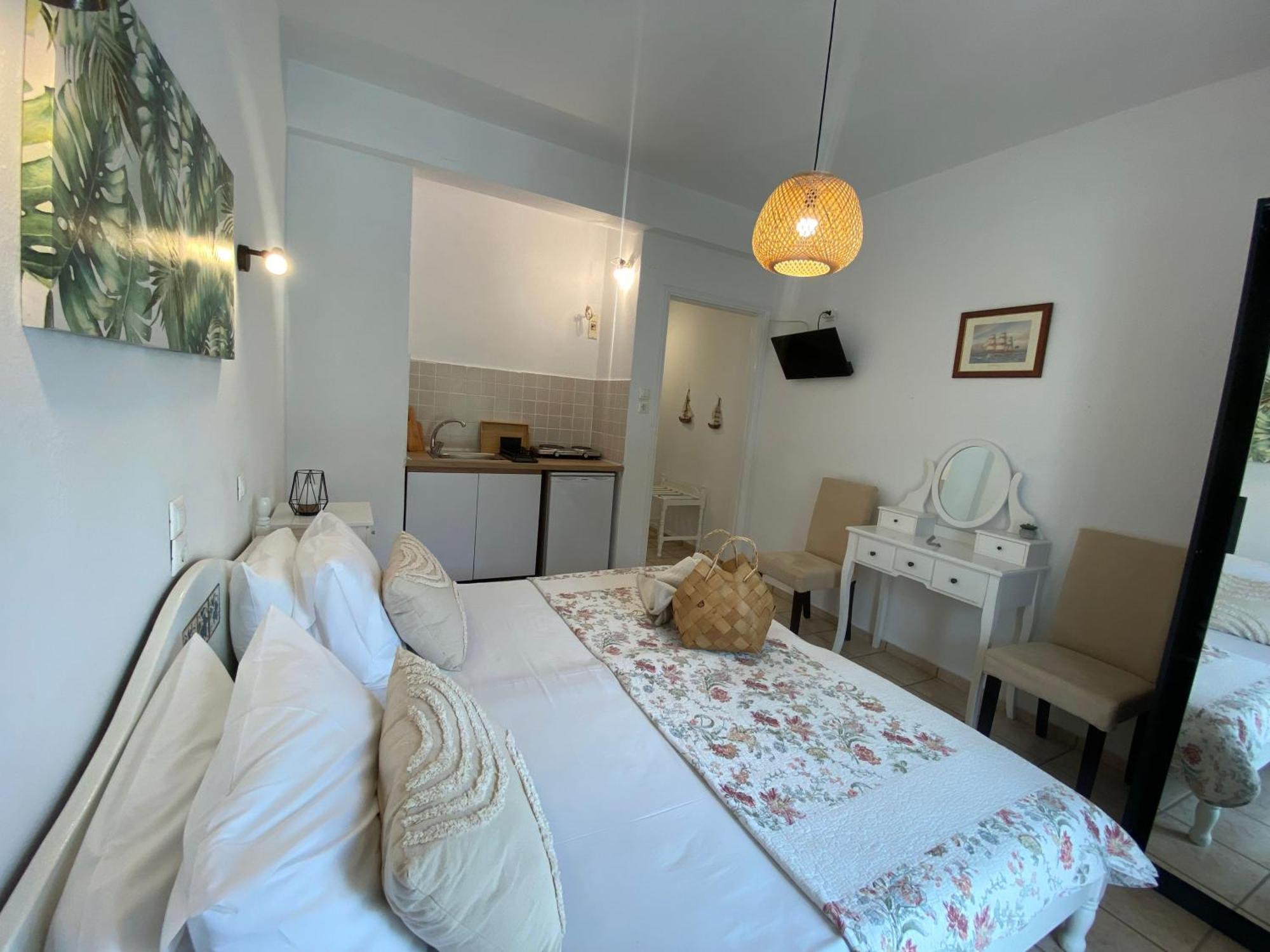 Fotis Studios Skopelos Town Ngoại thất bức ảnh