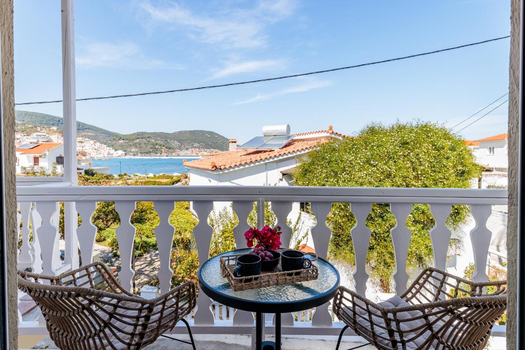 Fotis Studios Skopelos Town Ngoại thất bức ảnh